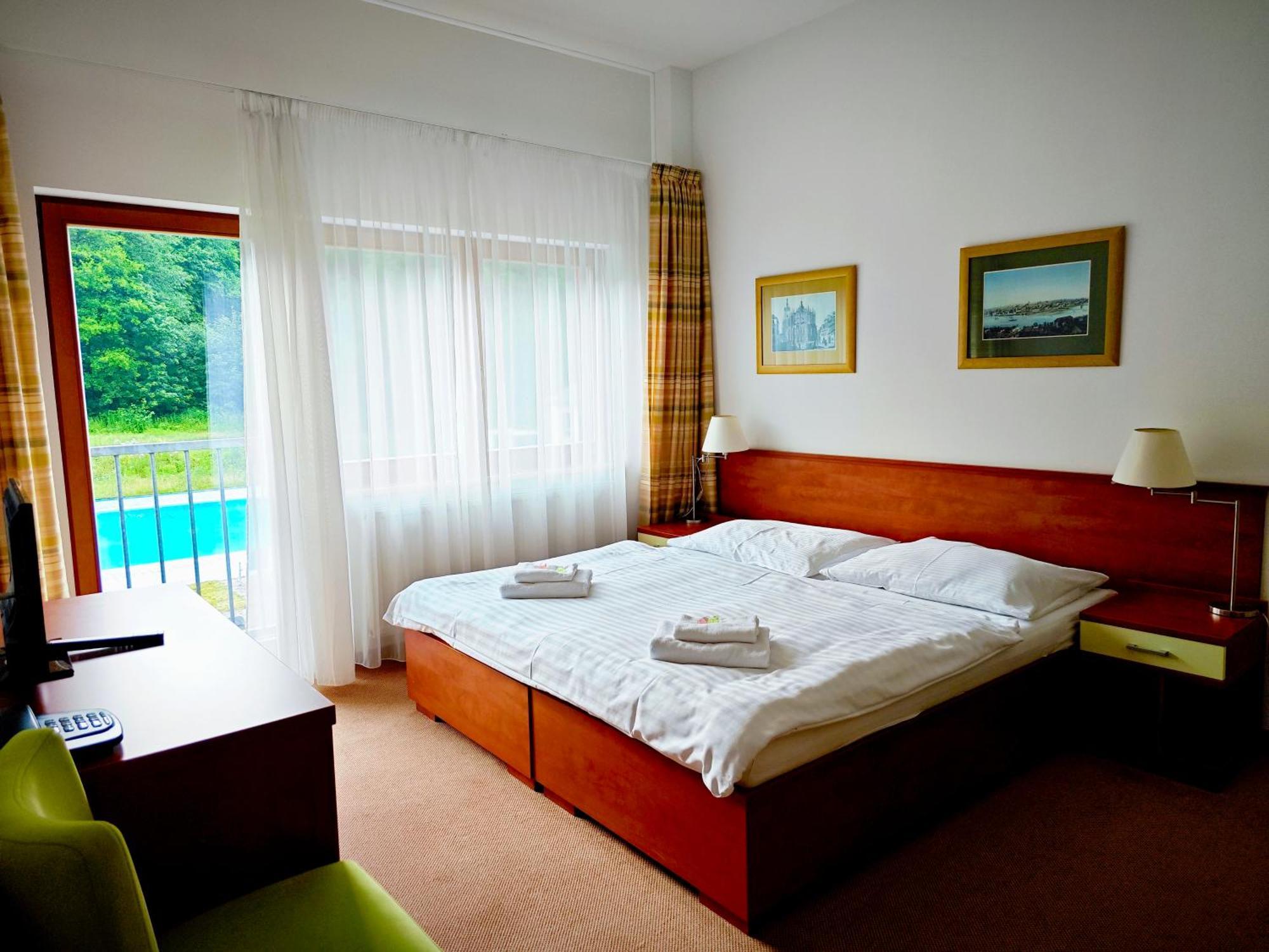 Hotel Bazant Karlovy Vary Eksteriør bilde